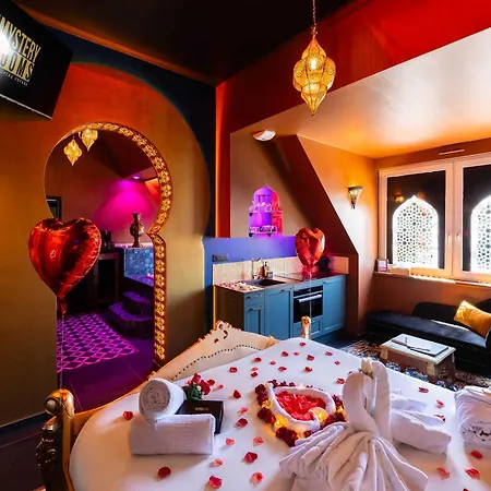 Apartmán Palais Des 1001 Nuits Avec Jacuzzi Privatif Scheibenhard