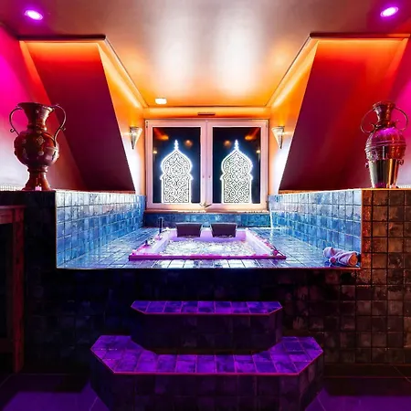 Appartement Palais Des 1001 Nuits Avec Jacuzzi Privatif Scheibenhard